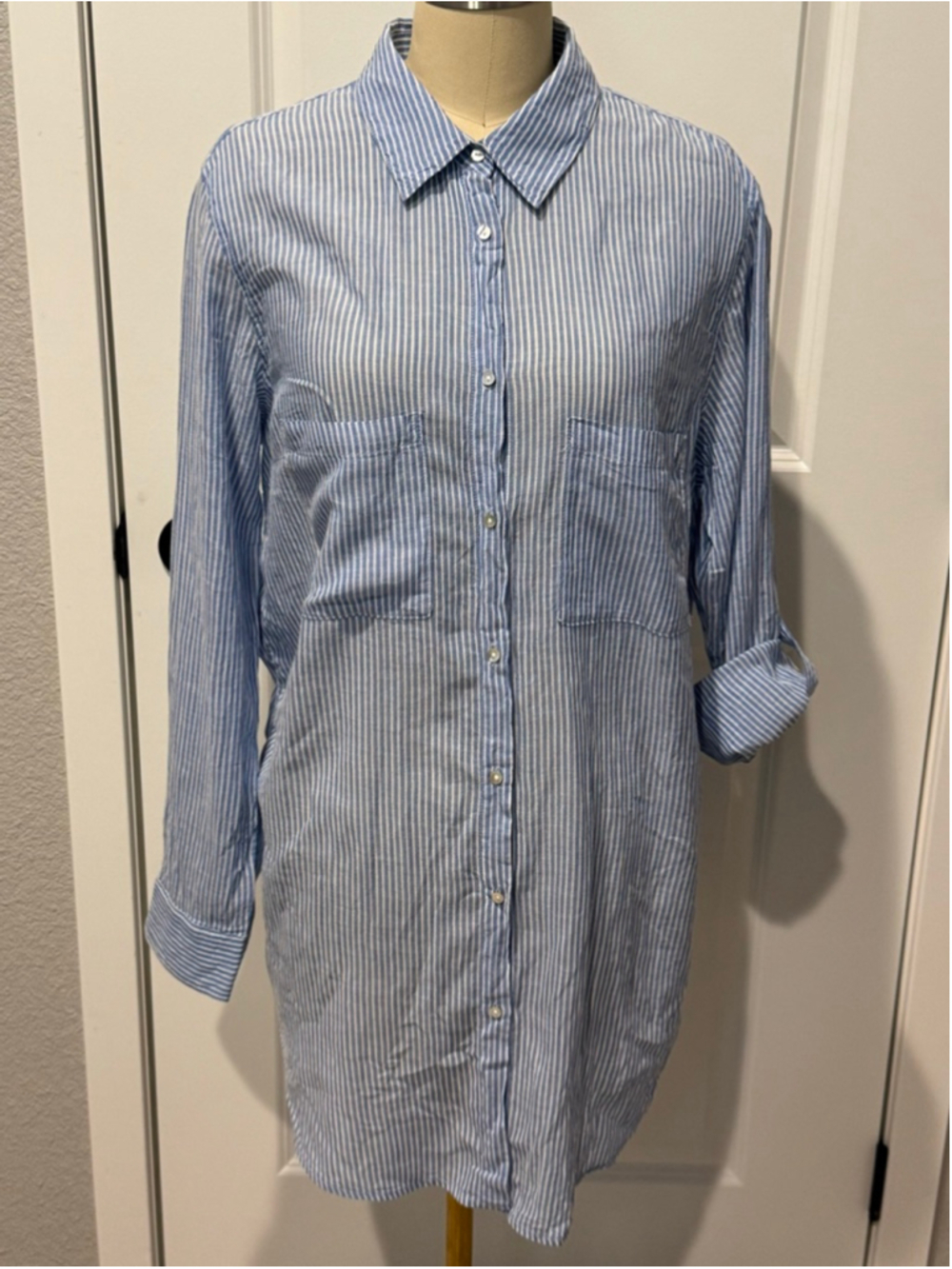 H&M Blue and White Striped Button-Down Shirt